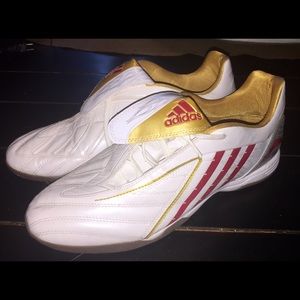 Men’s Indoor Soccer Shoes